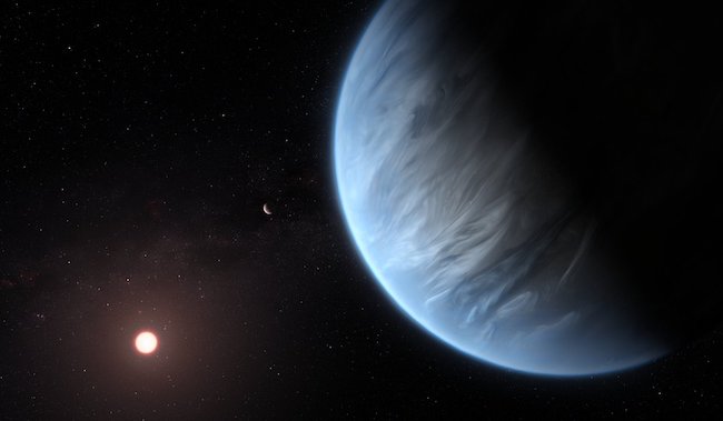 Ilustrasi eksoplanet K2-18b yang memiliki uap air di atmosfernya. Kredit: ESA/NASA